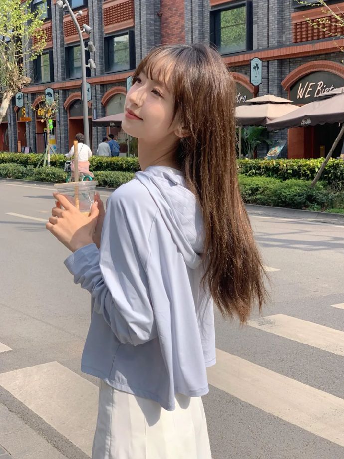 抓娃娃 封面